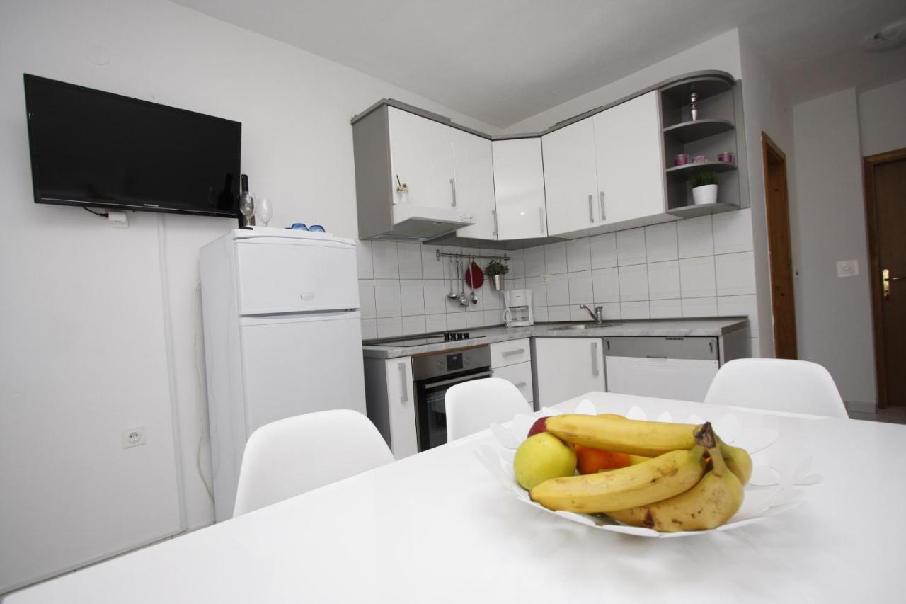 Apartments Galic Makarska Exterior foto